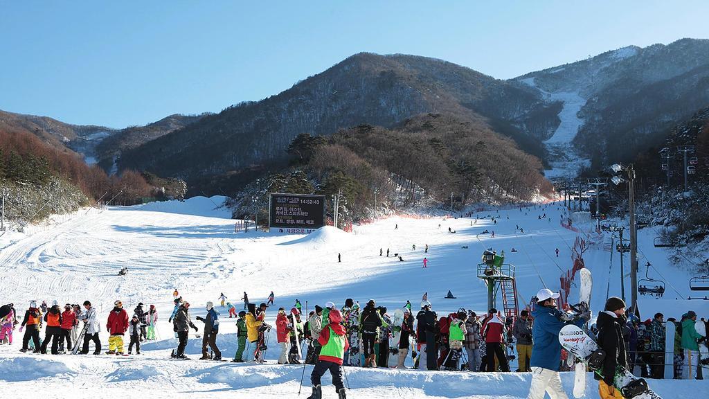 Muju Iris Pension Bagian luar foto